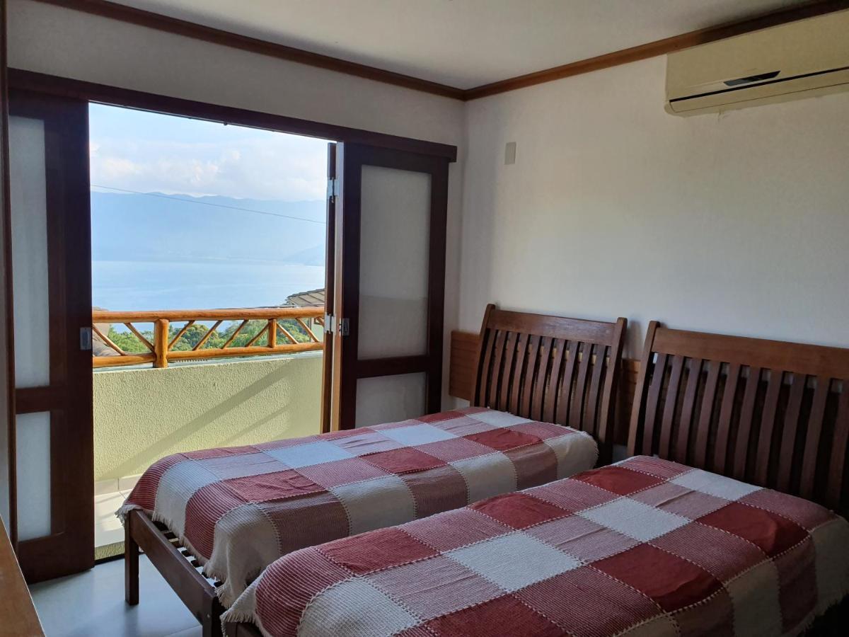 Bangalo Com Vista Para O Mar No Condominio Yacamim Ilhabela Praia Do Curral Eksteriør bilde