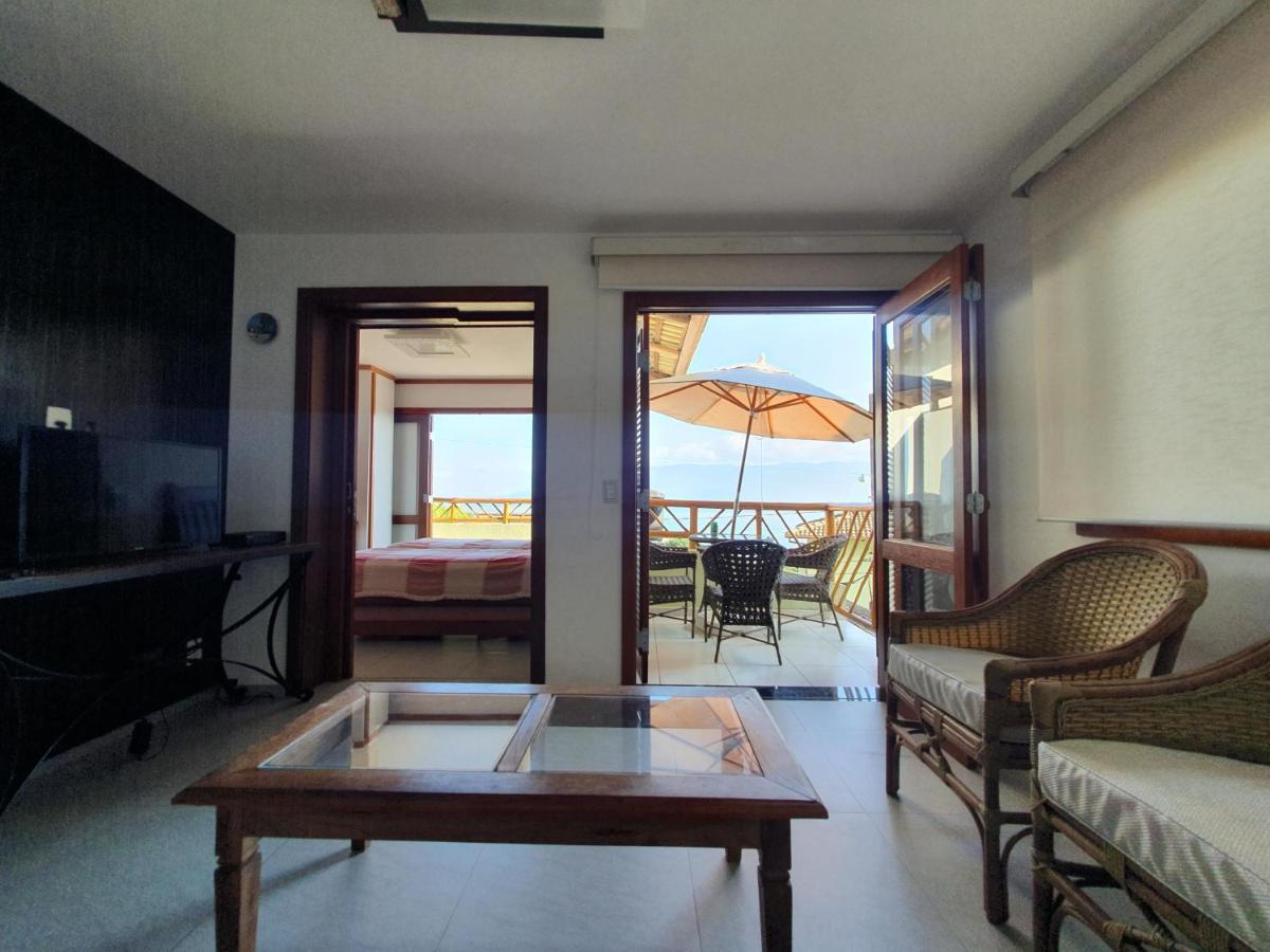 Bangalo Com Vista Para O Mar No Condominio Yacamim Ilhabela Praia Do Curral Eksteriør bilde